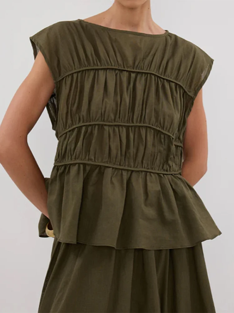 

Pleated Tank Top Women Fashion Sleeveless O Neck Fold Shirts Female 2025 New Summer Chic High Street Commuting Wrinkled Tops ﻿