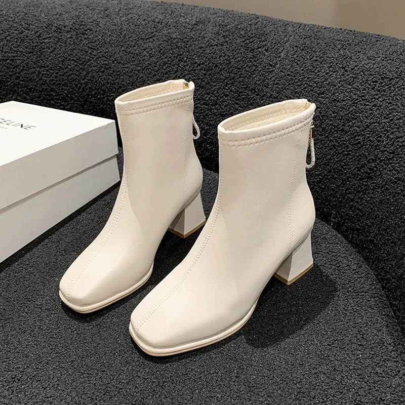 Simplified women's short boots 2024new French high heels retro waterproof table white square toe short tube women's single boots