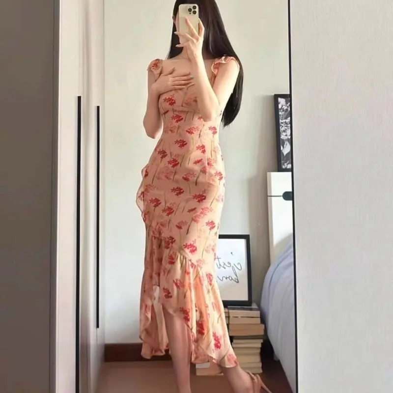 Kobiety Lato Francuski Wdzięczny Nadruk Sukienka bez rękawów Syrenka 2025 Nowa Dama Eleganckie różowe sukienki z falbankami w kwiaty Asymetryczne sukienki