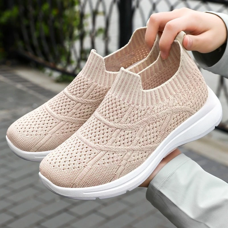 

Women's Running Sneakers Flying Woven Single Mesh Flat Shoes Breathable Anti-Slip Walking Casual Knitted Soft Soled Footwear
