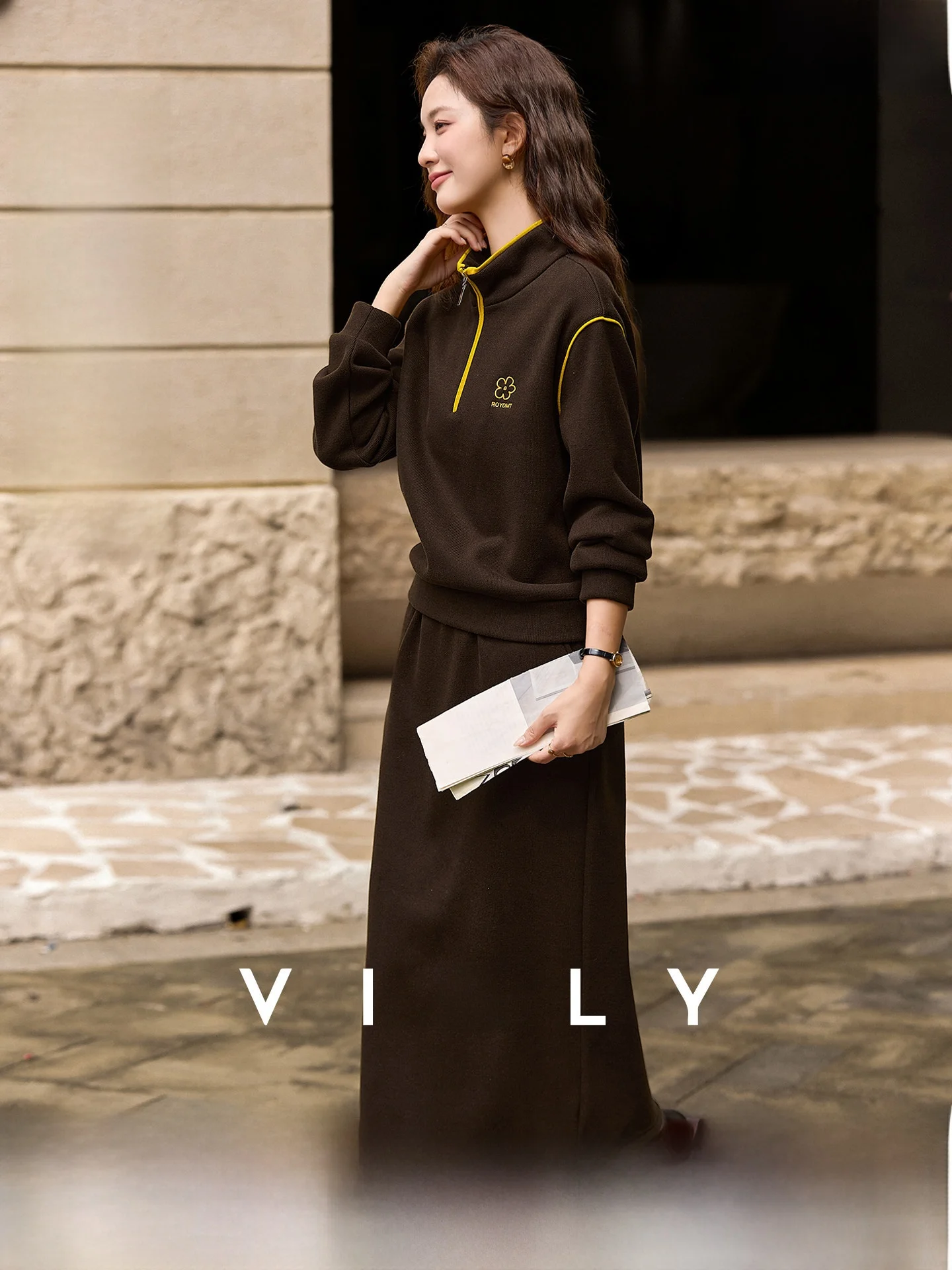 

Костюм Cé Brown: худи на молнии и юбка, женский, весна-осень, с воротником-стойкой, повседневный, из полиэстера