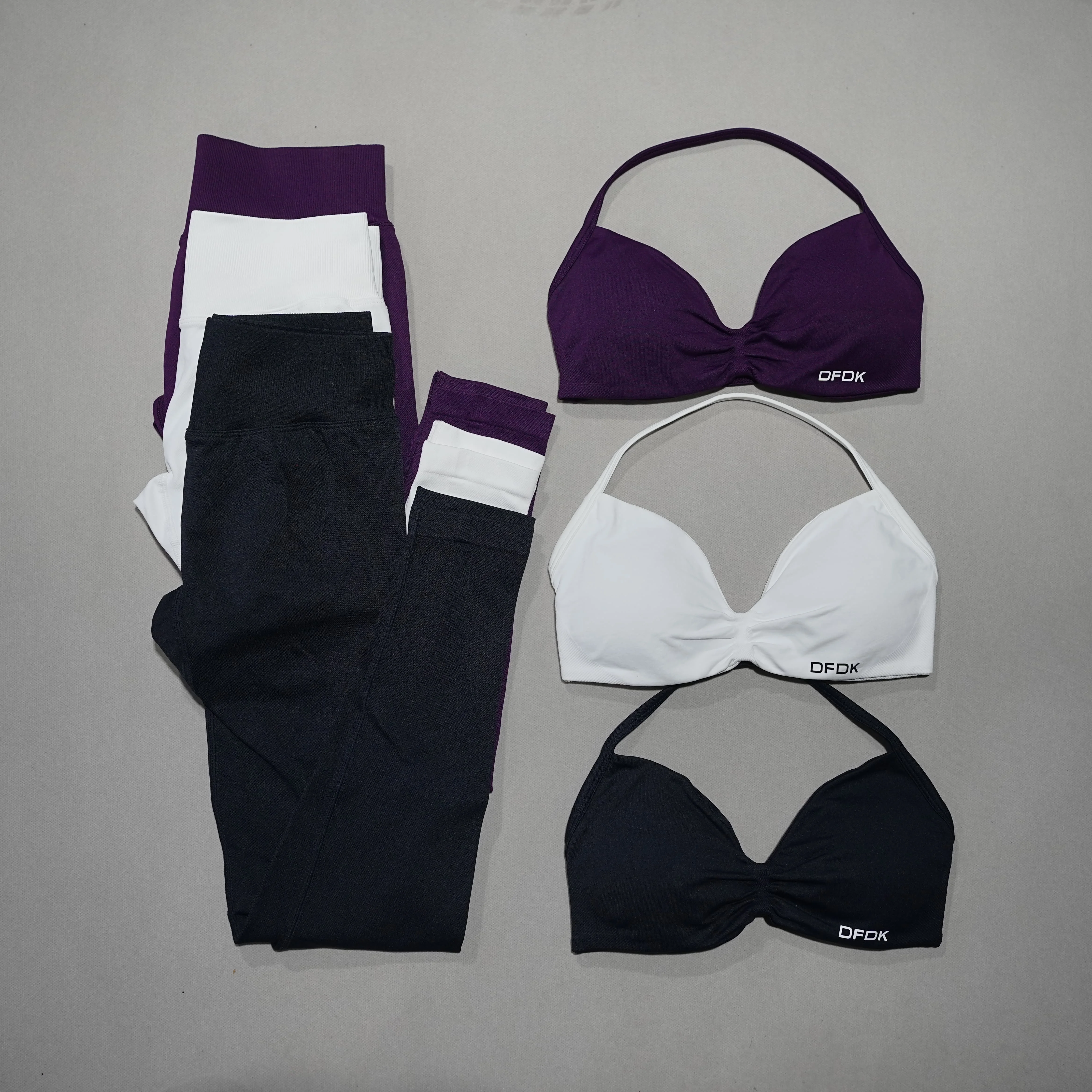 DFDK High Waist Scrunch Butt Leggings Set, Backless Halter Sports Bra, Seamless 2-Piece Yoga Fitness Athletic Wear
