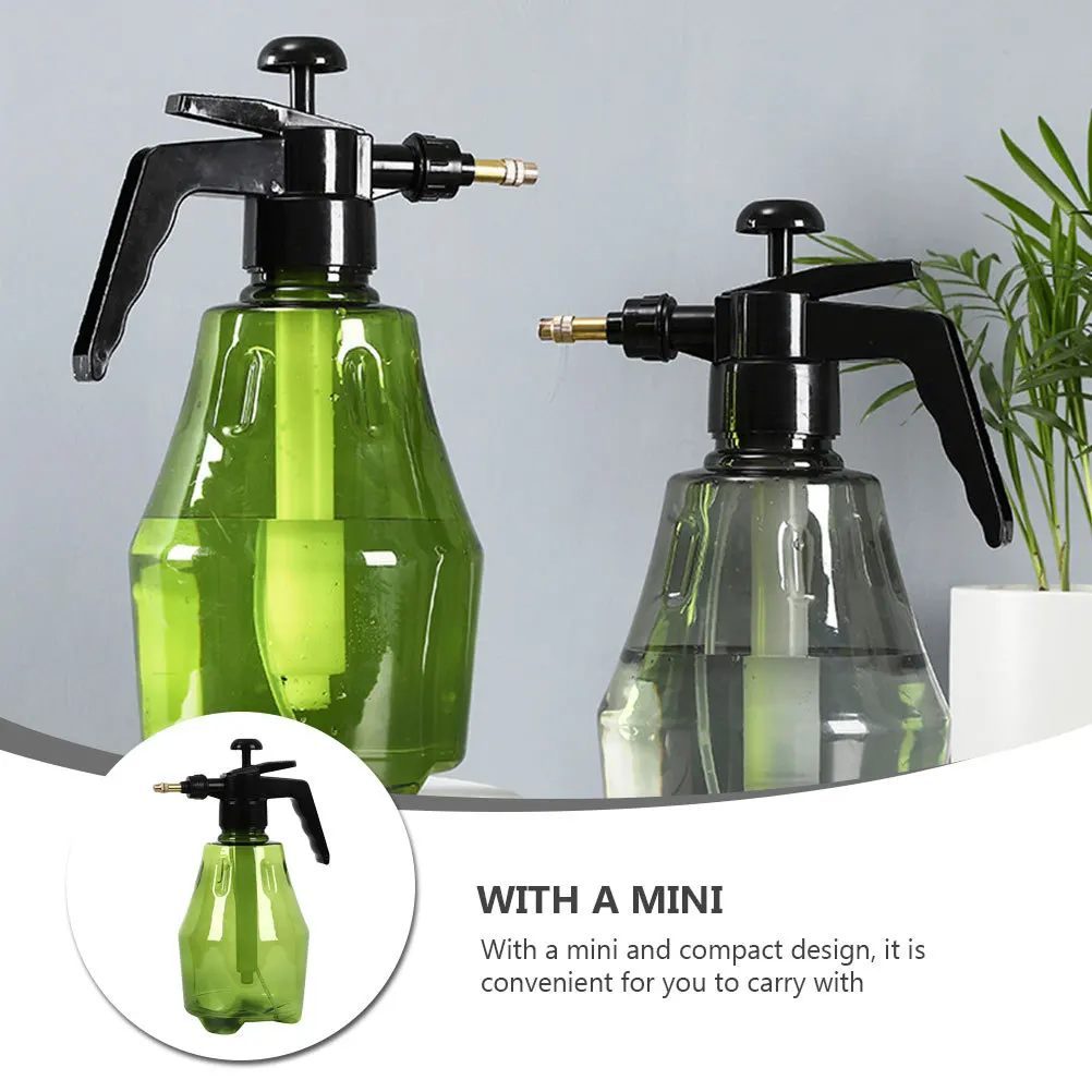 

1.5L Flower Watering Pot Thicken Plastic Spray Bottle Refillable Reusable Mist Sprayer Portable Garden Tool For Plants Watering