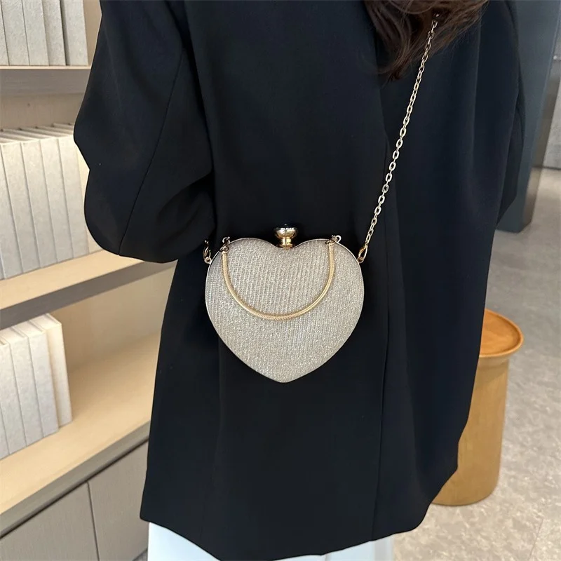 Abend Clutch Tasche Frauen Tasche Glänzende Handtasche Herz Form Metall Kupplungen Tasche Mode Kette Schulter Umhängetasche Luxus Dame Geldbörse – Detail 6