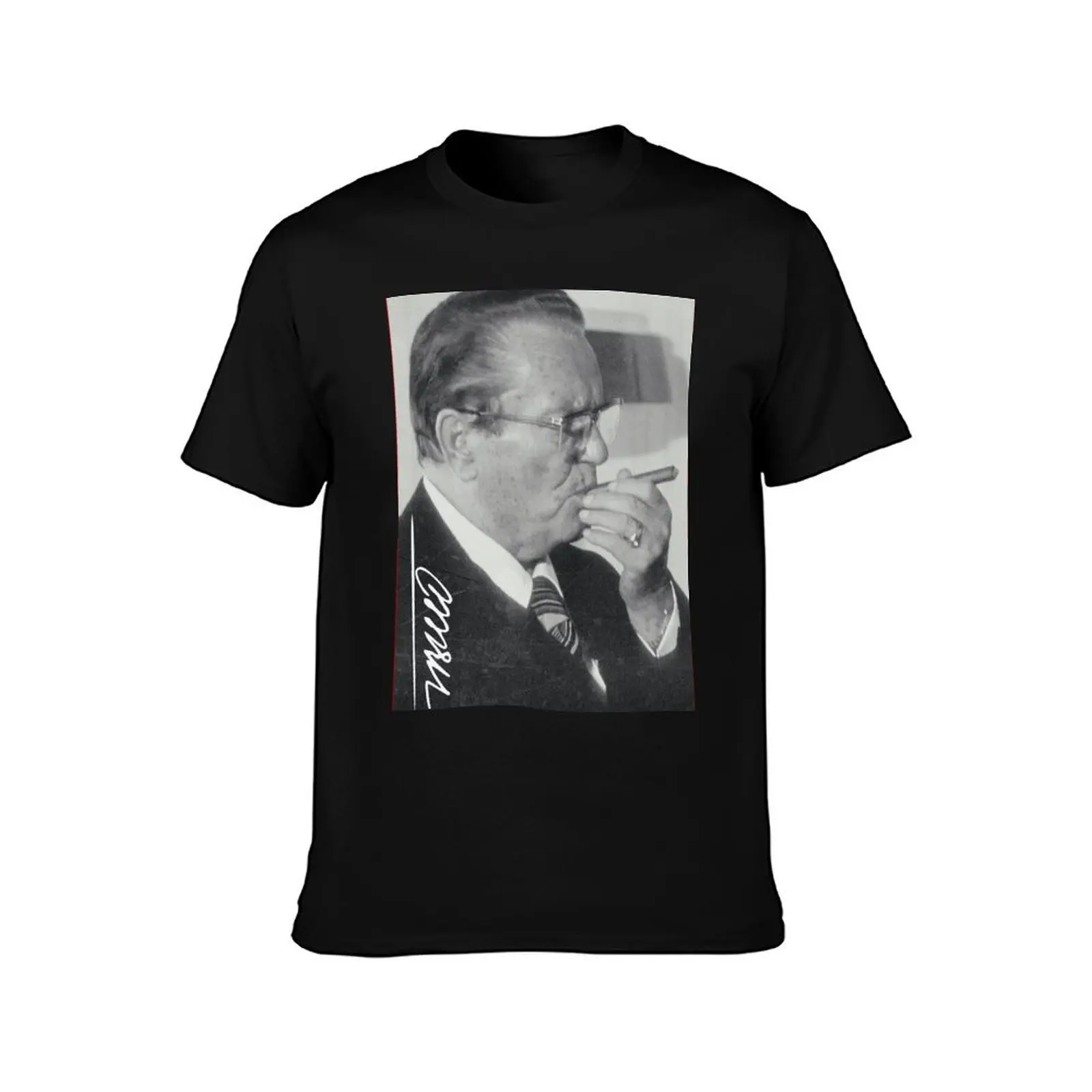 Josip Broz Tito - Yugoslavia T-Shirt Lightweight Sport Basic T-Shirt