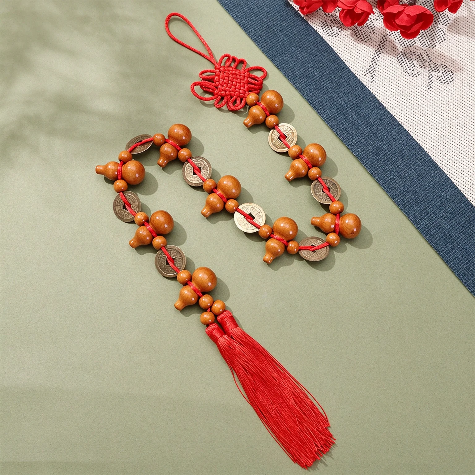 Natural Peach Wood Gourd Hanging Ornament, Chinese Knot with Brass Emperor Coins, Door Wall Decor for Living Room Bedroom, Wind