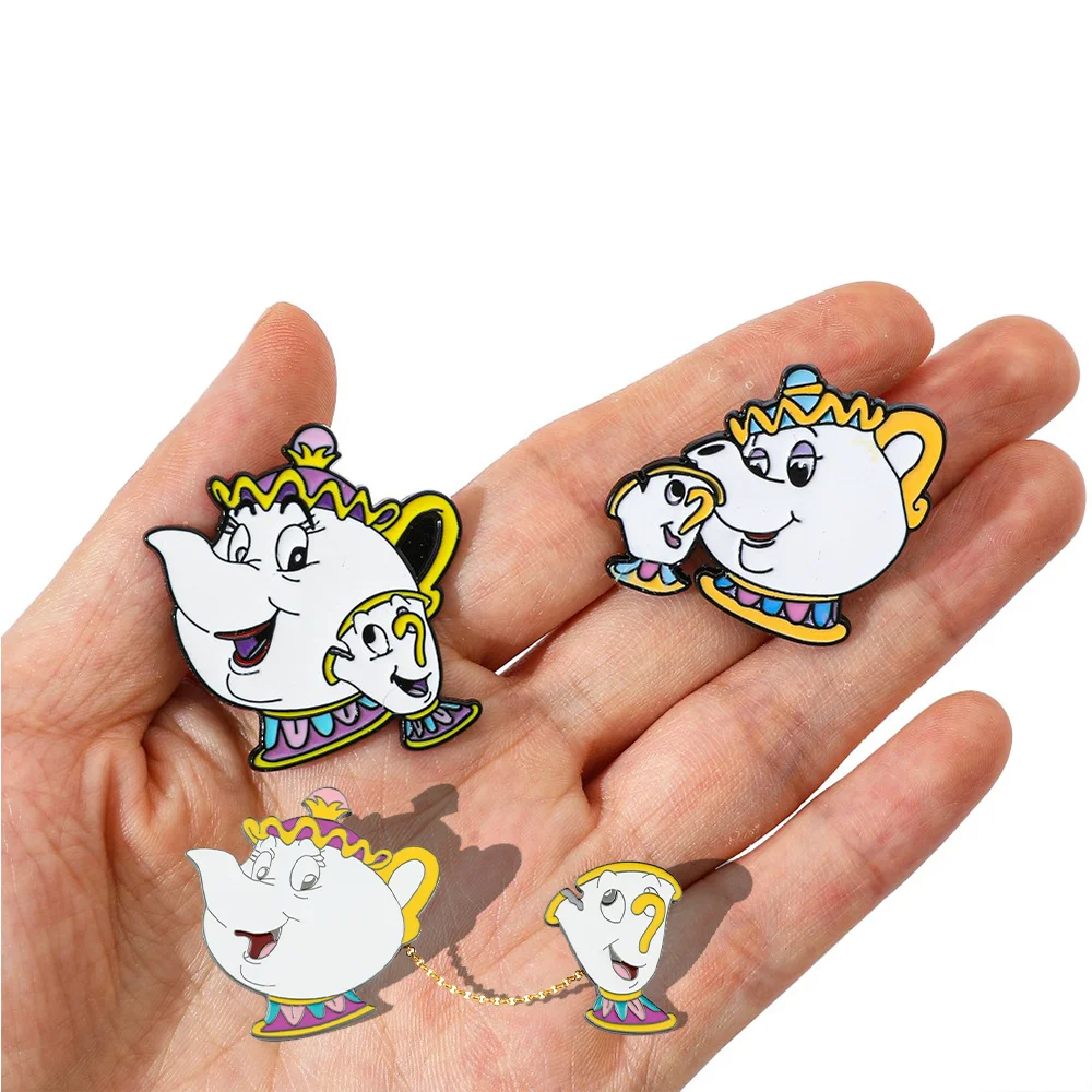 Broche de La Bella y La Bestia de animación de dibujos animados, bonito Pin esmaltado, insignia de Metal, joyería, accesorio para gorra de mochila, 3 uds.