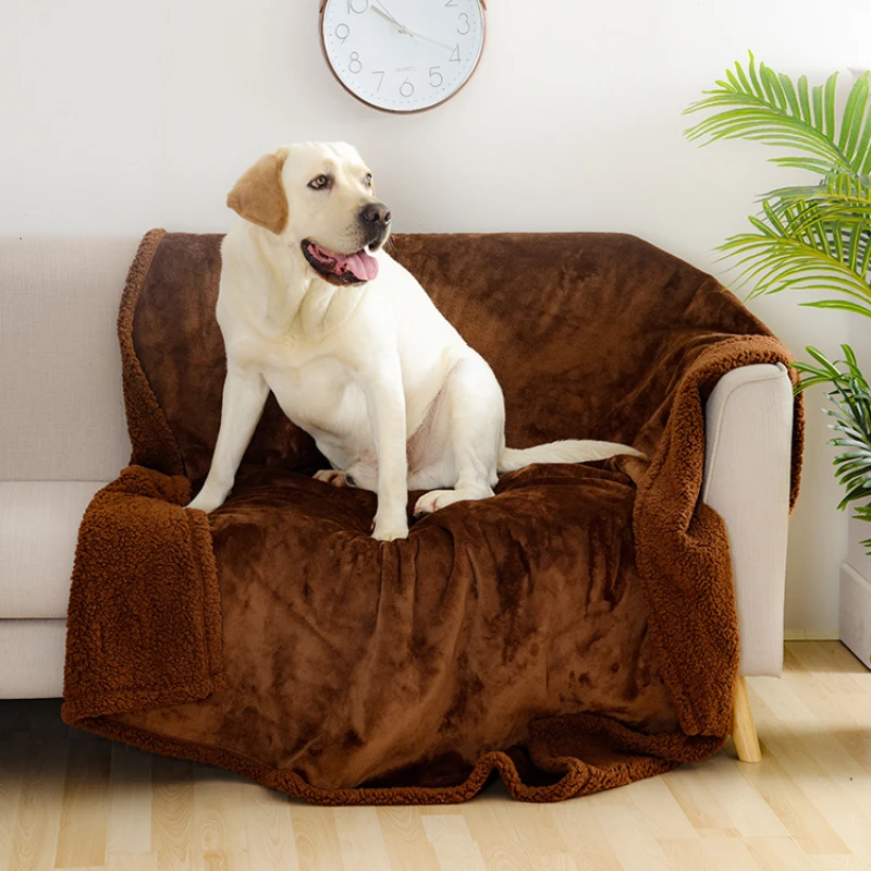 

Pet Waterproof Sofa Blanket Fluffy Comfort Plush Pet Puppy Mat Home Sofa Bed on Dirt Resistant Diaper Separating Pet Blanket