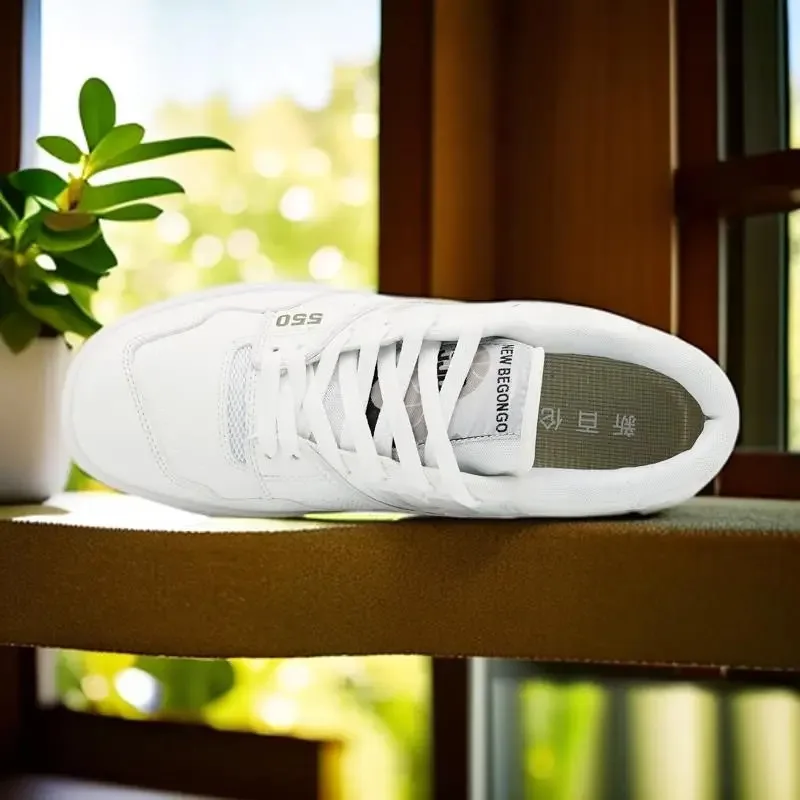 

Summer couple style: a must-have for the new season of sneakers - fashionable and comfortable casual sports shoes