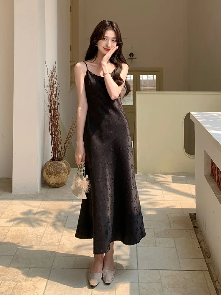 

Женское повседневное летнее платье с вышивкой в китайском стиле, на бретельках с узлом, облегающее, с открытыми плечами