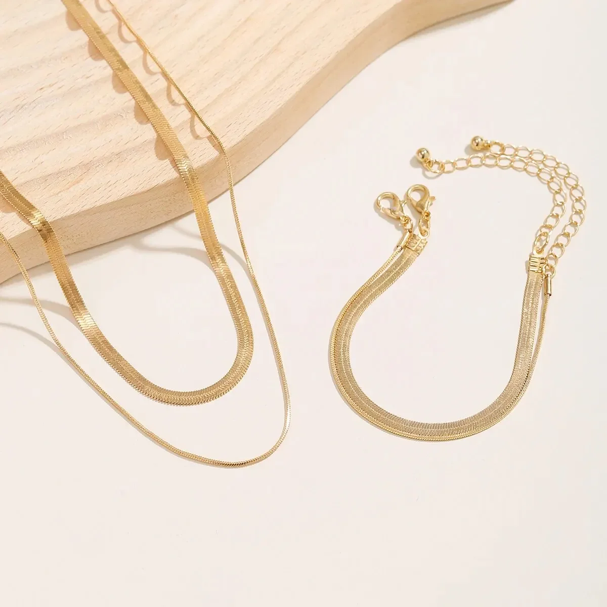 2Pcs Goth Multilayer Flat Snake Chain Necklace Bracelet for Women Simple Vintage Clavicle Choker Aesthetic Wed Y2K Jewelry Set