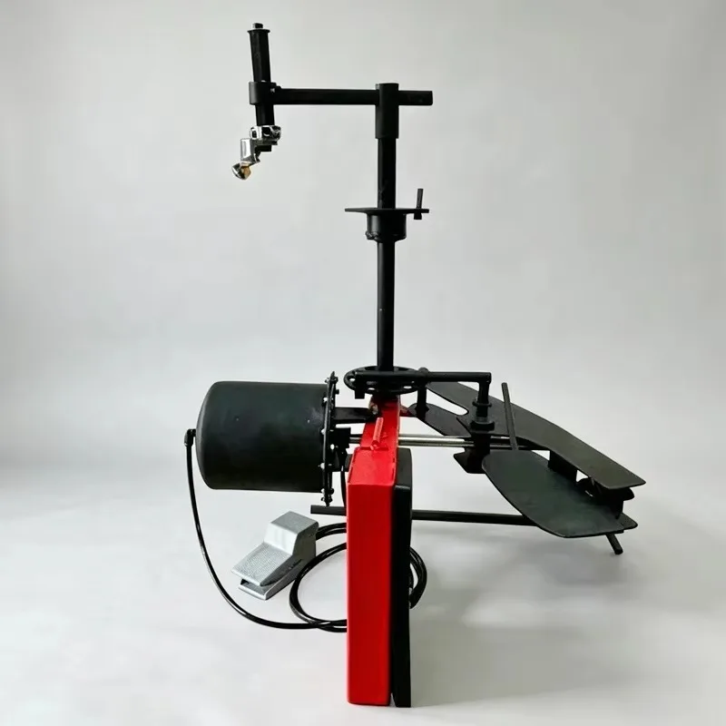 Pneumatic tire remover Vacuum explosion-proof tire remover Vehicle-mounted rescue tire repairman