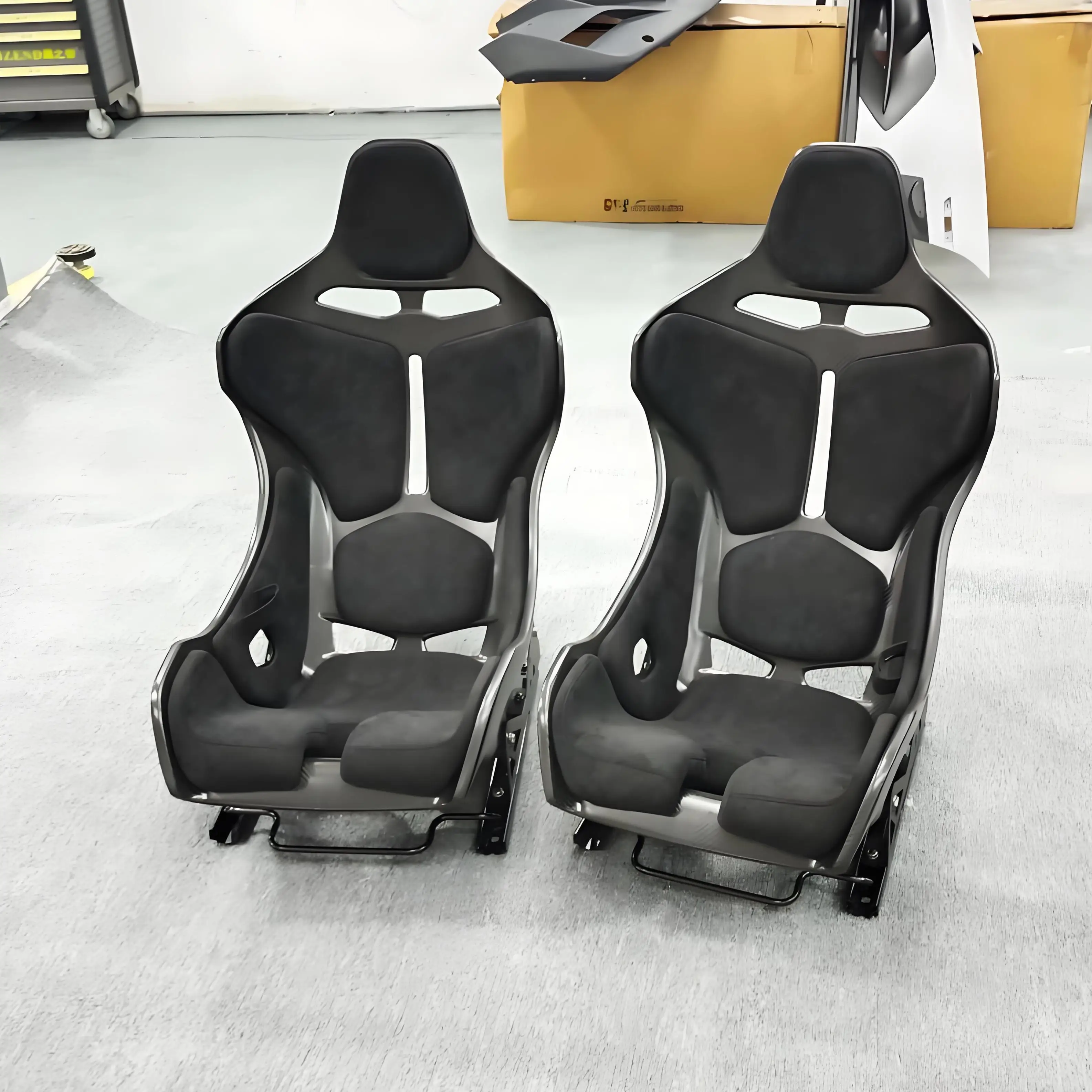 DOS Senna‑Style Dry Carbon Fiber Bucket Seats Leather Suede Track Seats Universal For All Car Interior Tuning Parts