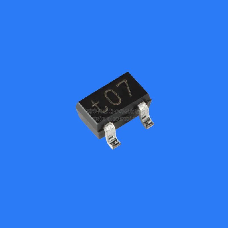 100PCS/original genuine PDTA144EU,115 SOT-323 transistor with PNP resistor