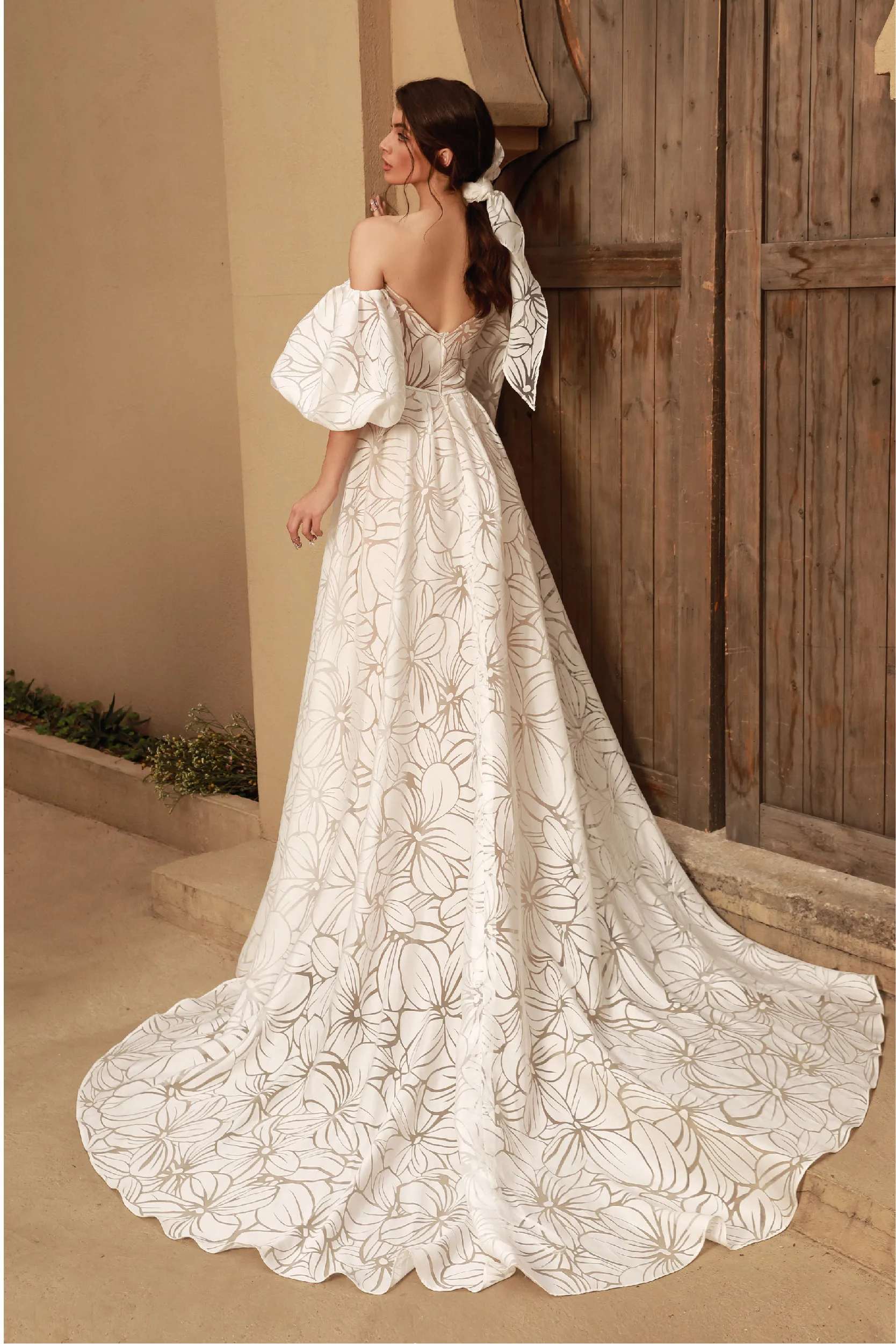 Sweetheart Off The Shoulder Wedding Dresses With Train Stylish Bridal Gowns Floral Print Vestidos De Novia Custom Made TT468