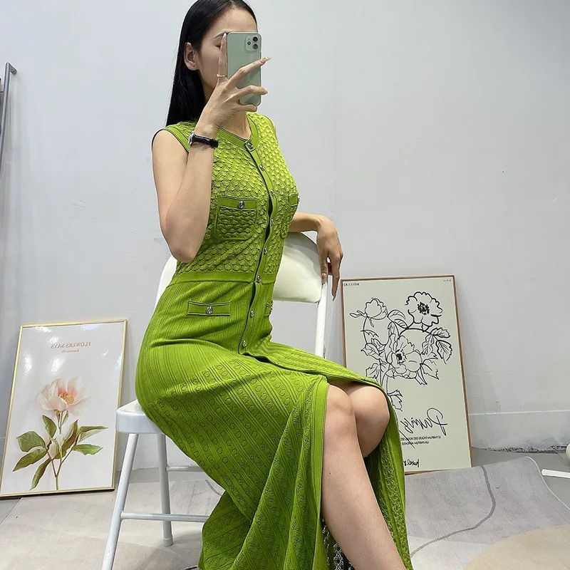 

y2kHollow out round neck dress with feminine temperament, elegant commuting, versatile and niche long dress, summer light luxury