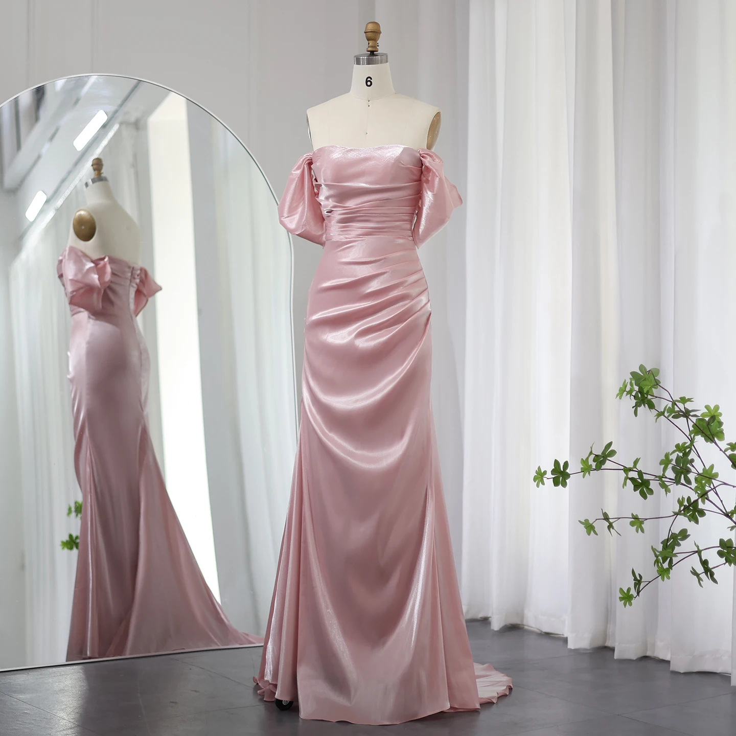 シャロンは、ワンショルダー、オフショルダー、マーメイド、イブニングドレス、ドレープサテン、控えめな女性用ウェディングパーティガウン、SF001、カスタムメイドと言いました。