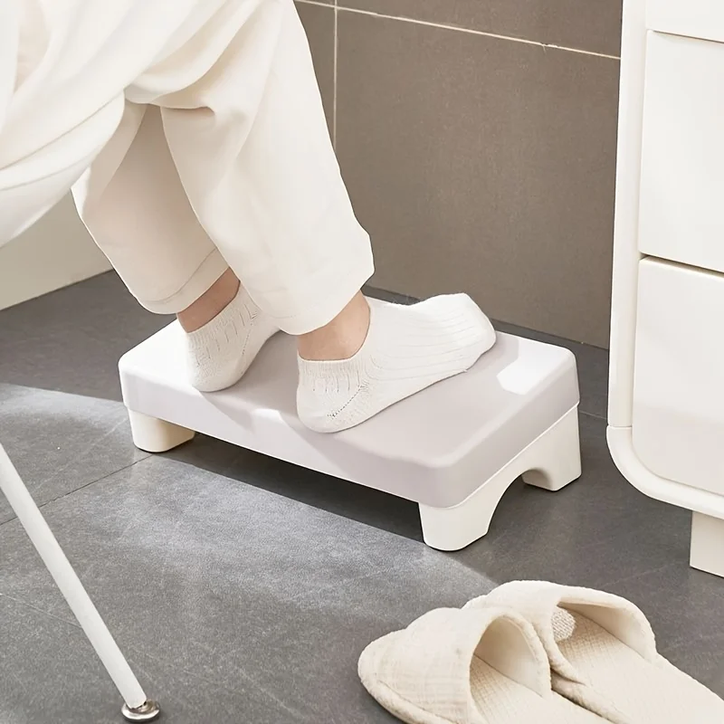 مسند قدم مريح من البولي بروبيلين لمكتب المكتب. يناسب تحت المكتب، والاستخدام في العمل والأريكة والدراسة. مريح وموفر للمساحة.