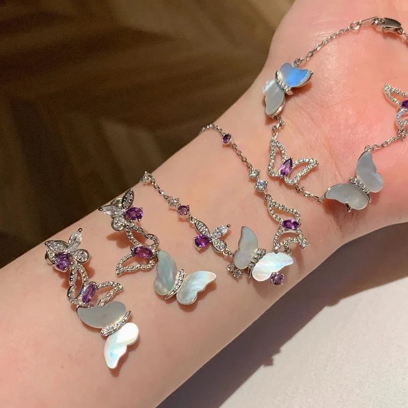 

Exquisite Flower Butterfly Shell Gemstone Sparkling Diamond Bracelet Necklace Earring Set