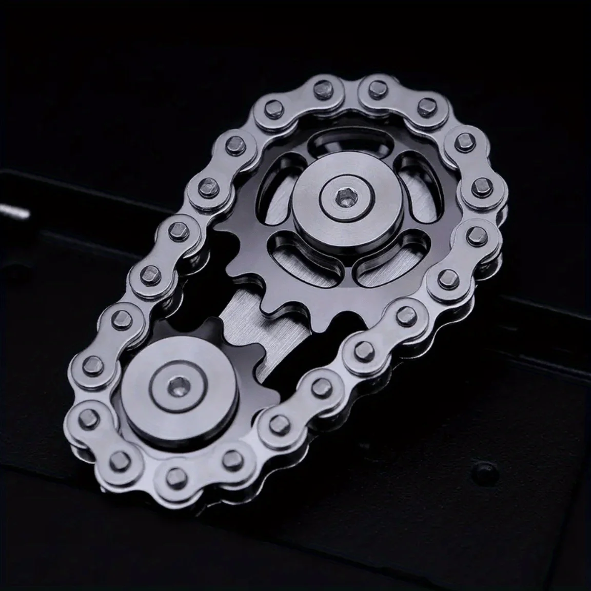 Relieve pressure on chain fidget spinner metal toys with gear chain teeth flywheel and sprocket chain wobble