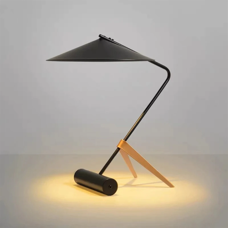 

Nordic simple modern bedroom table lamp lighting luxury atmosphere creative art warm table lamp
