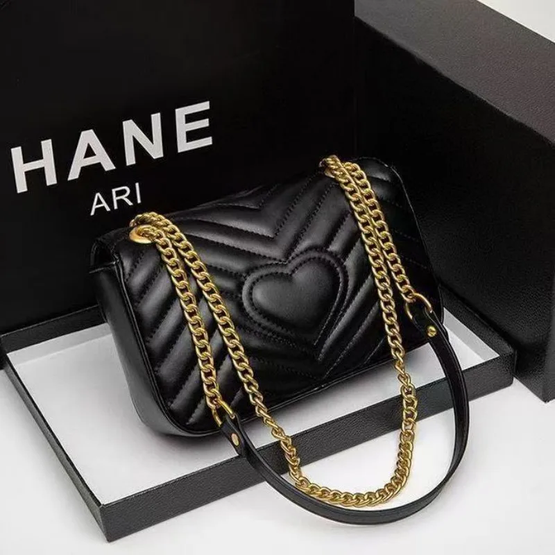

New high-end black water ripple bag for women - classic chain bag, fashionable checkered heart-shaped women's crossbody bag