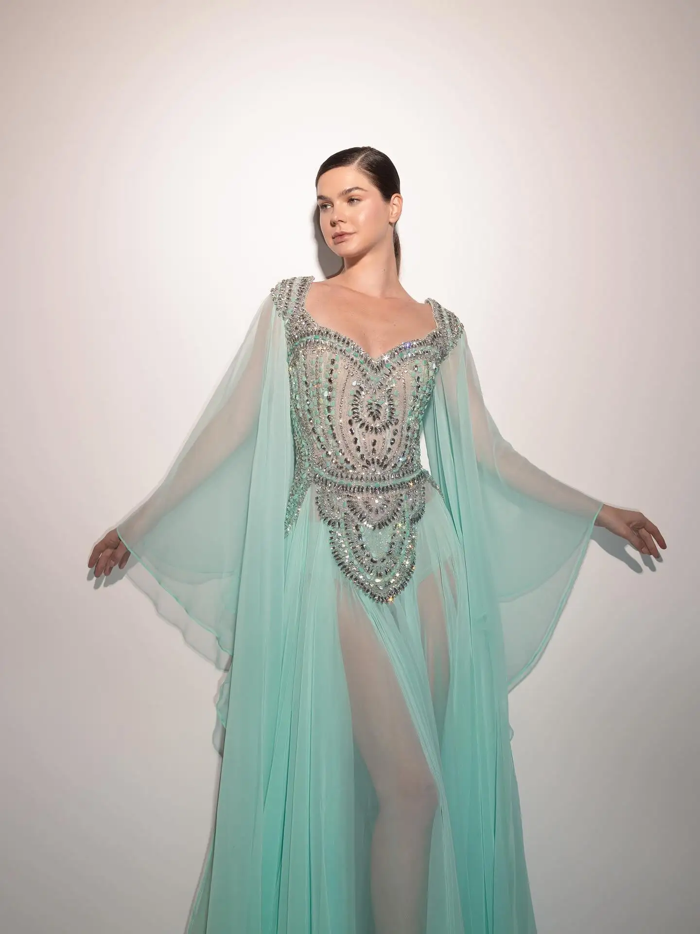 Vestido de noite de chiffon com miçangas azuis de fada, vestidos formais de festa, فسات intellimaveraDubai árabe, vestido maxi de baile com forro, sem transparente personalizado