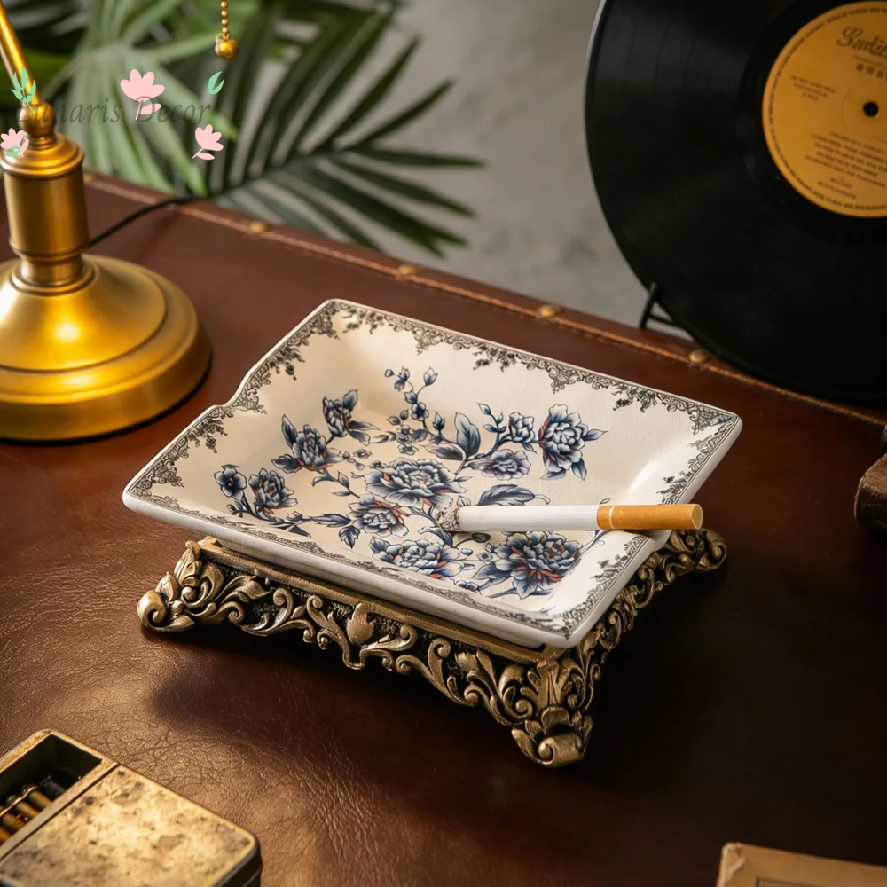 Creative ceramic ashtray high value living room coffee table niche American light luxury ceramics