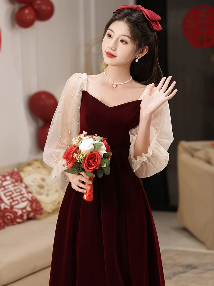 

Вечернее платье Materni: Красивое бархатное платье А-силуэта с длинными рукавами и завышенной талией для свадьбы, помолвки и церемонии возвращения домой