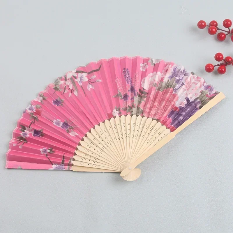 Chinese Vintage Cloth Fans Flower Patterns Wooden Handle Folding Fan Classical Dance Party Performance Tool Gift Decorations