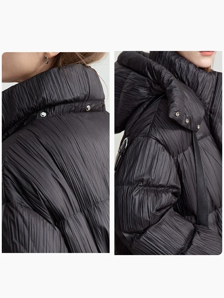 AMII Minimalist Women\'s Graphene Lining Down Jacket 2024 Winter New Detachable Cap Pleated Texture Female Commuter Coat 12444071