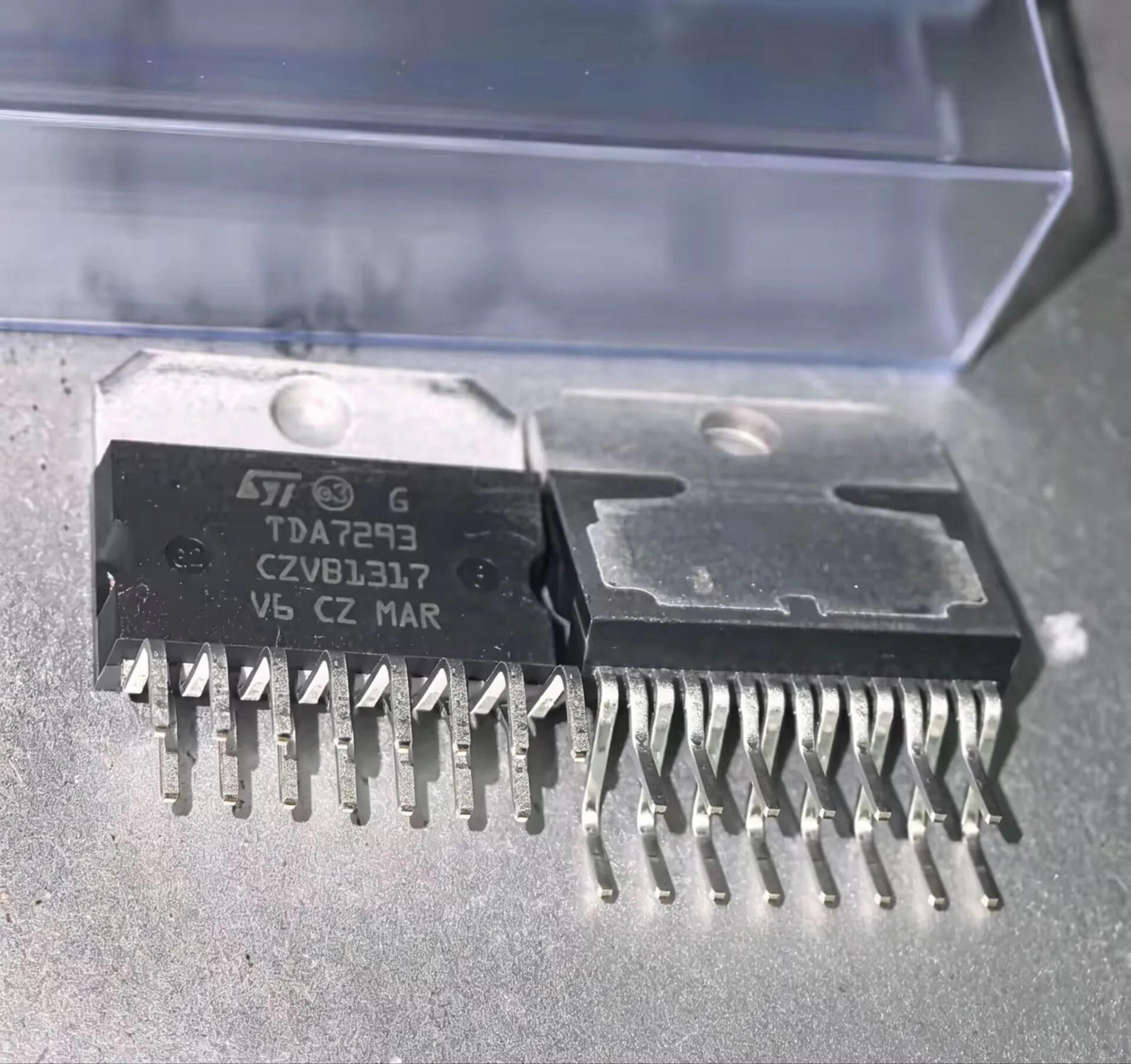 TDA7293  TDA7293V Brand-new, genuine, factory-sealed—available for direct purchase!