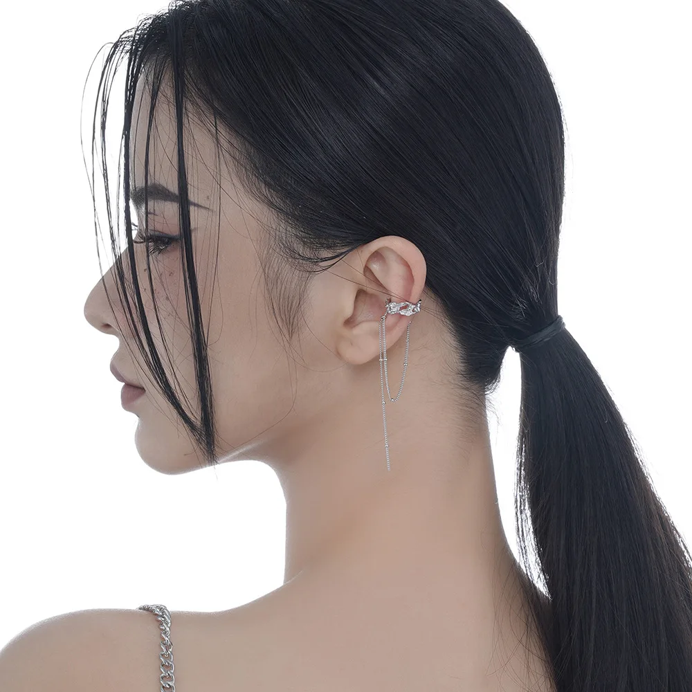 F.I.N.S 1PC S925 Sterling Silver Chain Tassel Ear Clip without Piercing Long Hanging Chain Clip Earrings Silver 925 Pendientes