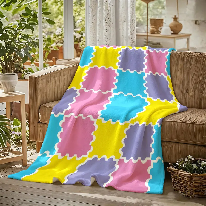 Bright Scalloped Tiles Flannel Blanket Warm Soft Halloween Christmas Decorative Couch Warm Cozy All-Season Gift