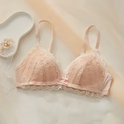 Seamless Wire Free Lace Bra Small Breasts Push Up One - Piece Sexy Back Closure Three Hook - and - Eye underwear Women Cup