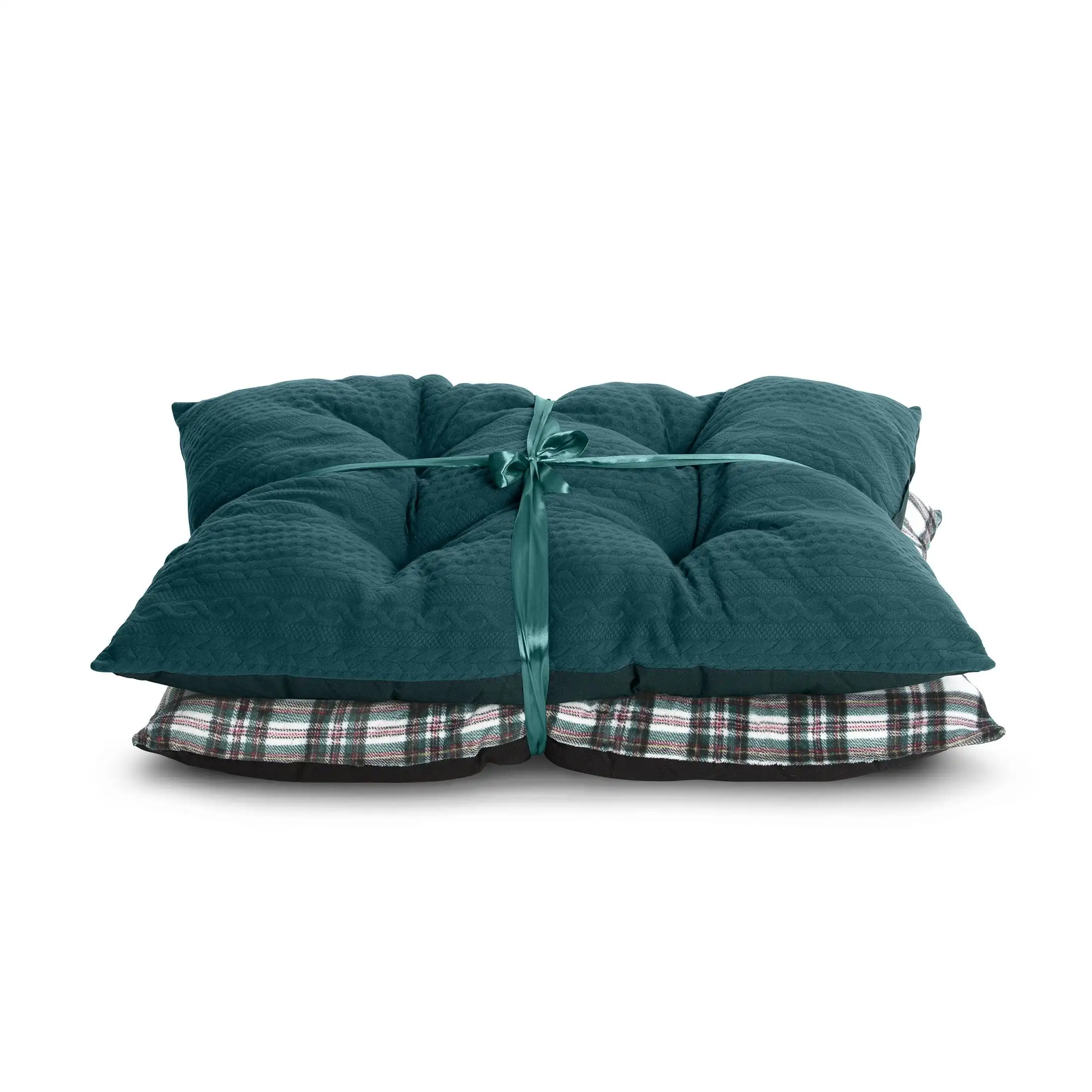 

Tufted Pillow Large Dog Bed Gift Set, Green Knit & Tartan Plaid