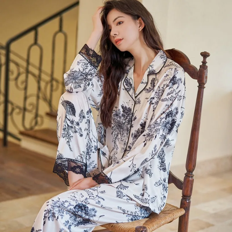 2024 New Women Spring Pajamas Long Sleeve High-End Ice Silk Simple Thin Homewear Suit Female Casual Large Size Sleepwear Set