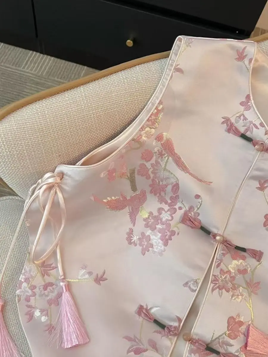 新しい中国風のエスニックスタイルバックルジャカードノースリーブベストジャケット女性 TangSuit チャイナ春夏ベストヴィンテージコート