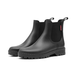 Women's short tube anti slip rain shoes, lightweight waterproof water shoes, fashionable Chelsea rain boots, PVC one-time moldin