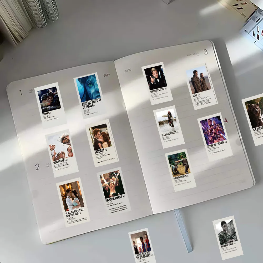 مجموعة ملصقات جرافيتي مكونة من 6 قطع من ملصقات الفيلم المميزة |   ملصقات فنية للسينما العتيقة لجلود الكمبيوتر المحمول (متجر عوالم الرسوم المتحركة)