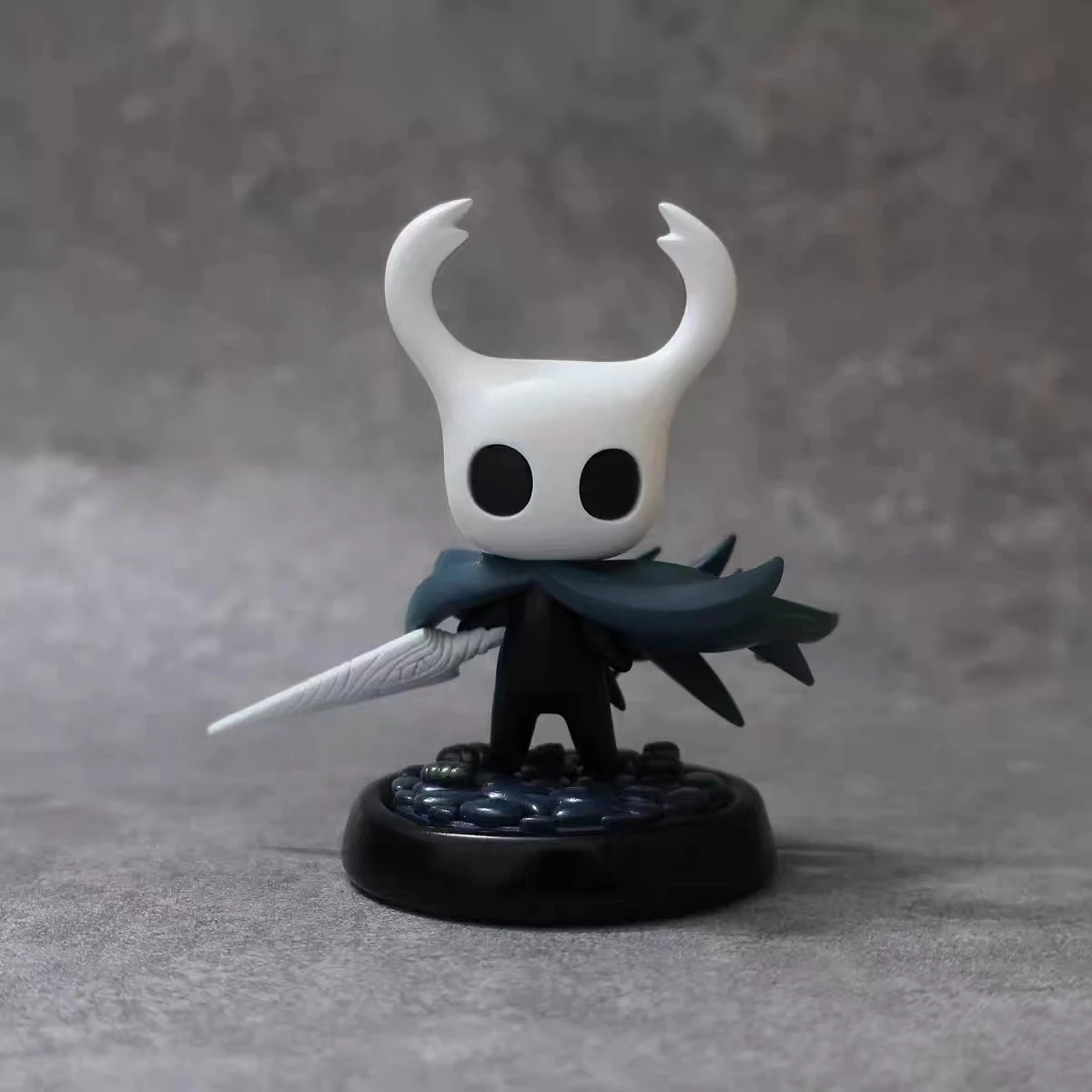 Presale Hollow Knight Action Figurals 10cm Game GK Anime Figurine Statue Figures Cartoon Toy Collectible Model Holiday Gifts