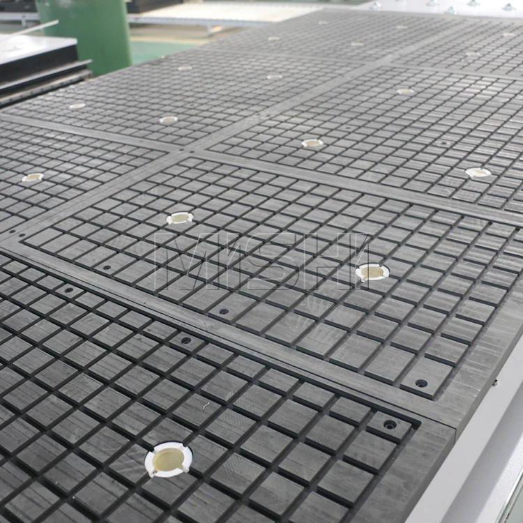 آلة التعشيش للخزانة باستخدام الحاسب الآلي مع أداة دائرة المغزل ATC 9kw تغيير سكين تتأرجح ATC CNC راوتر