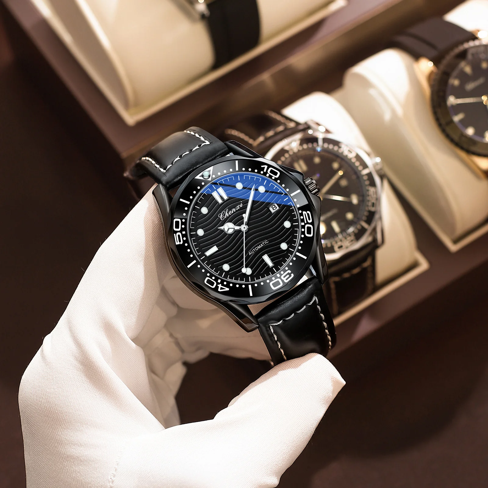 CHENXI 8817 ساعة ميكانيكية التقويم التلقائي بالكامل مضيئة مقاوم للماء حزام حقيقي موضة عالية الجودة رجال الأعمال