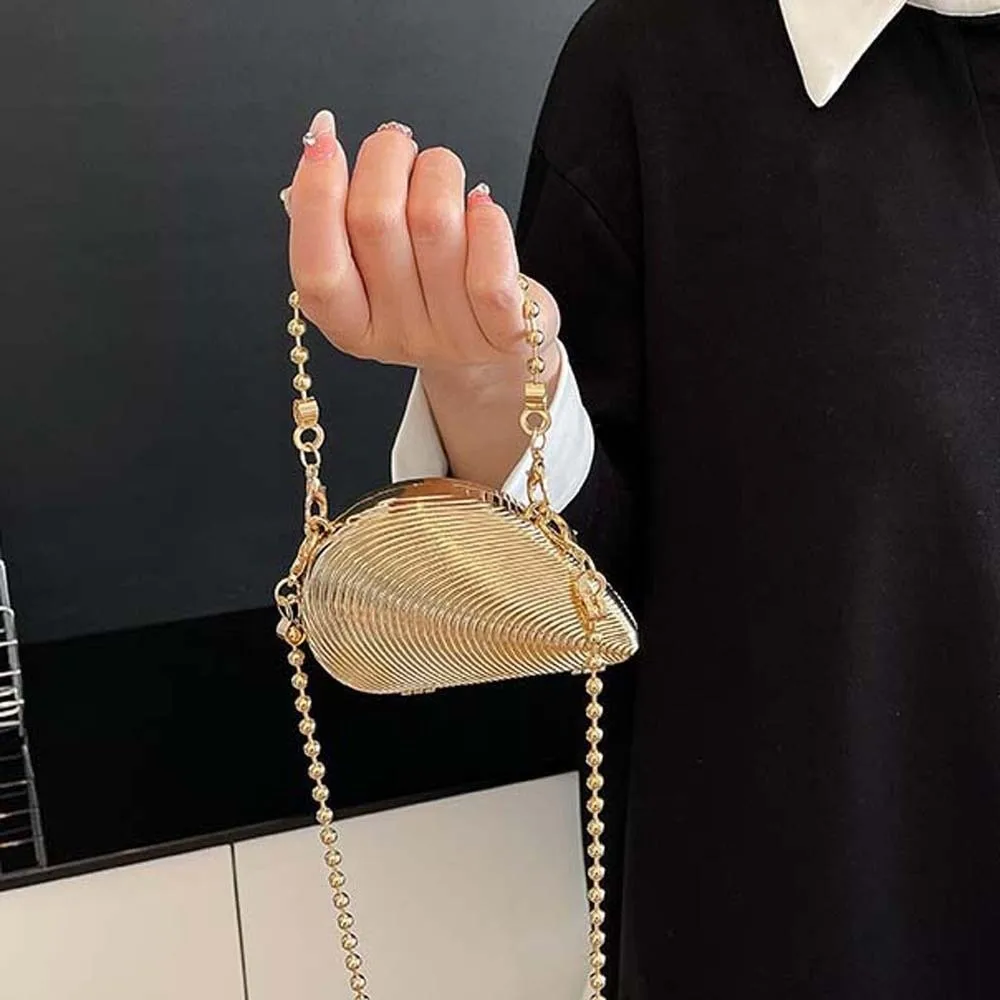 

Handheld Shell Evening Banquet Bag Mini Metal Handbag Lipstic Storage Pouch Portable Chain Crossbody Bag Ladies Clutch Pouch