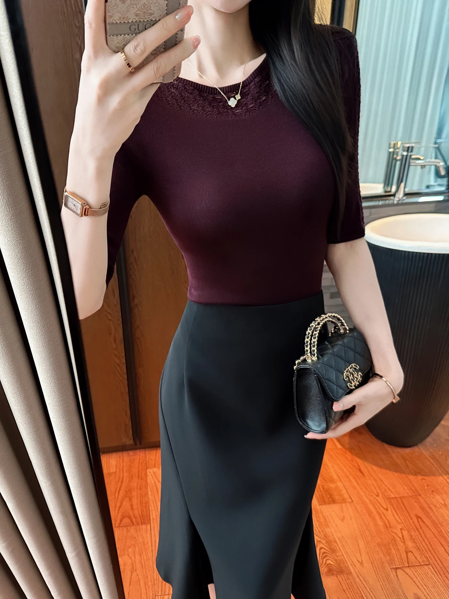 

Elegant Slimming Knitted Short Sleeve One-Shoulder Hook-Design Hollow-Out Pattern Korean Style Soft Comfortable Breathable Wo...