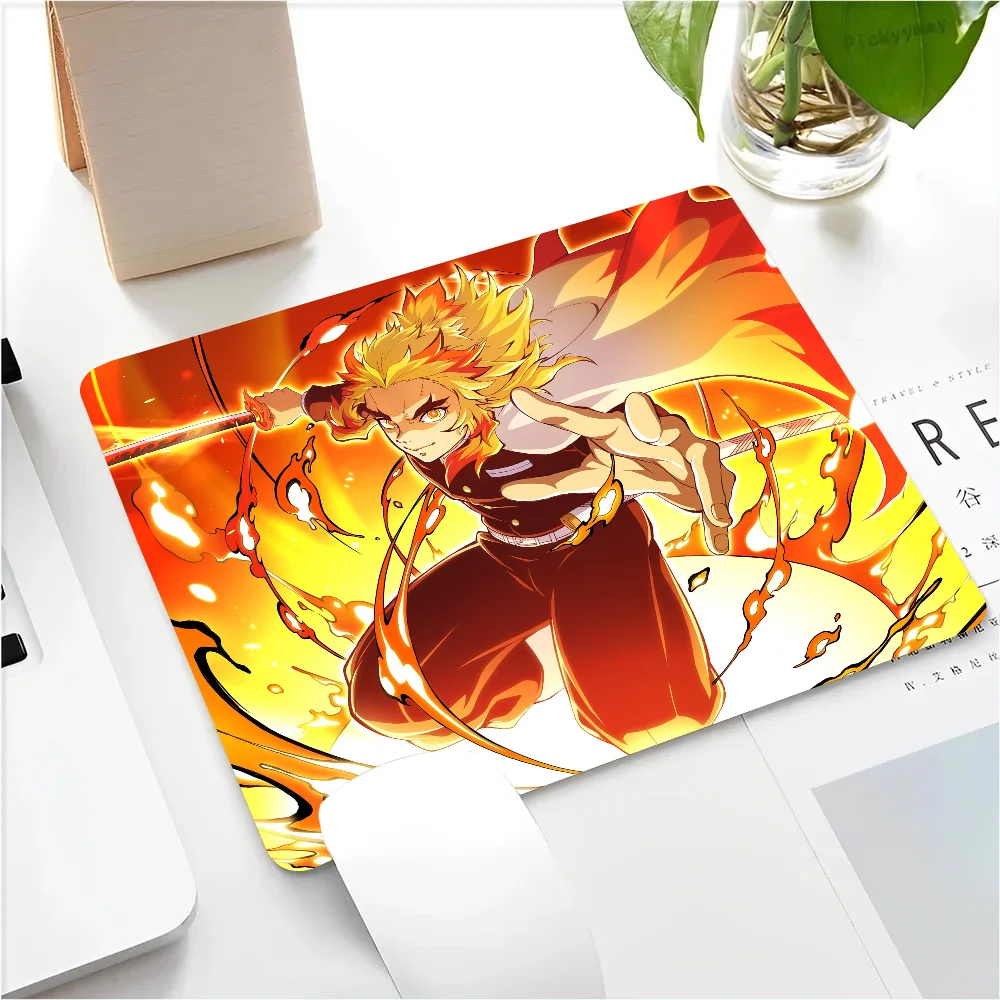 Rengoku Kyoujurou Demon Slayer Anime Mousepad Small LockEdge Mouse Pad For Gamers Computer Desk Pad Anti-slip Rubber