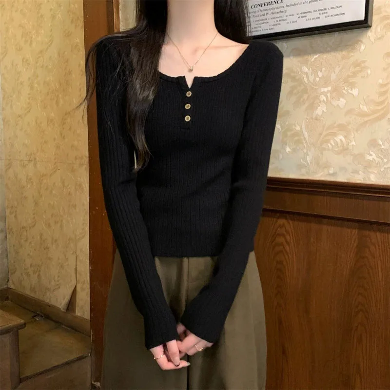 Maglione da donna lavorato a maglia autunno inverno tinta unita basic slim button-up o-collo pullover donna coreano corto morbido caldo maglione lavorato a maglia