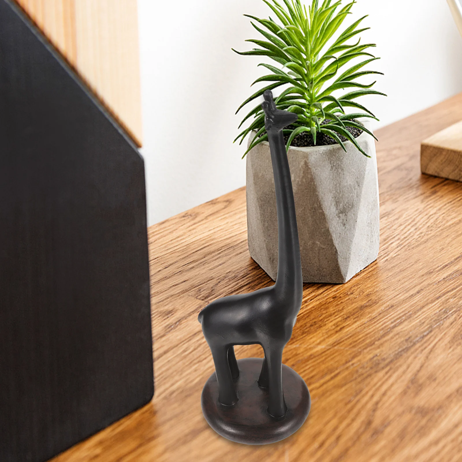 

Giraffe Paper Towel Holder Modern Standing Roll Paper Rack For Kitchen Bathroom Living Room Tissue Stand Storage Organizer