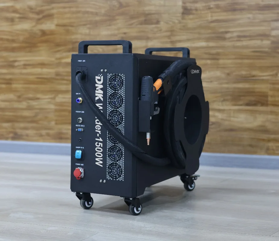 DMK DHH-1500 Laser Welding Machine Air-cooled 1500w Fiber Laser Handheld Welding  With Wire Feeder