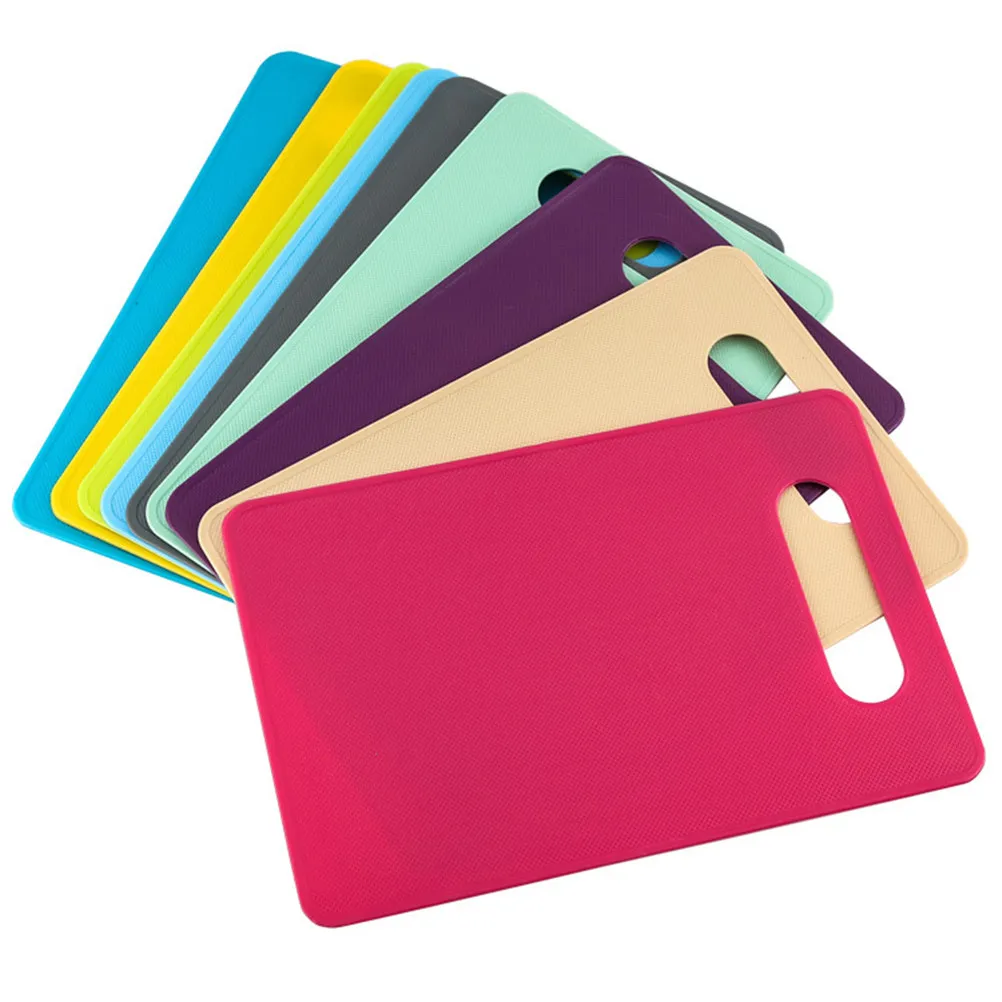 Tabla de Cortar de Plástico para Cocina, Material PP Seguro para Alimentos, Antideslizante, con Gancho para Colgar, Fácil Almacenamiento